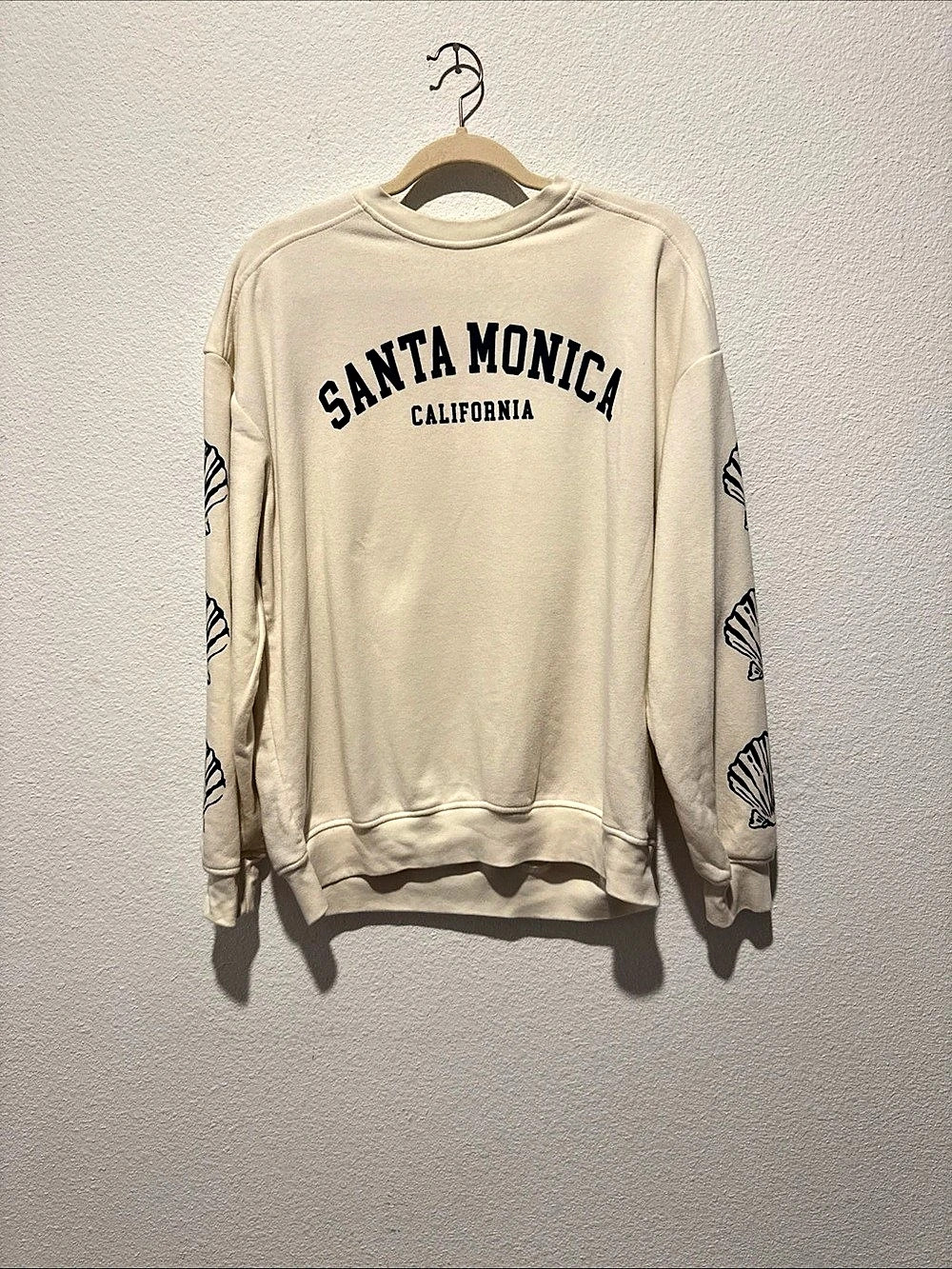 Urban Nation Santa Monica California Sweatshirt  Cream Size small